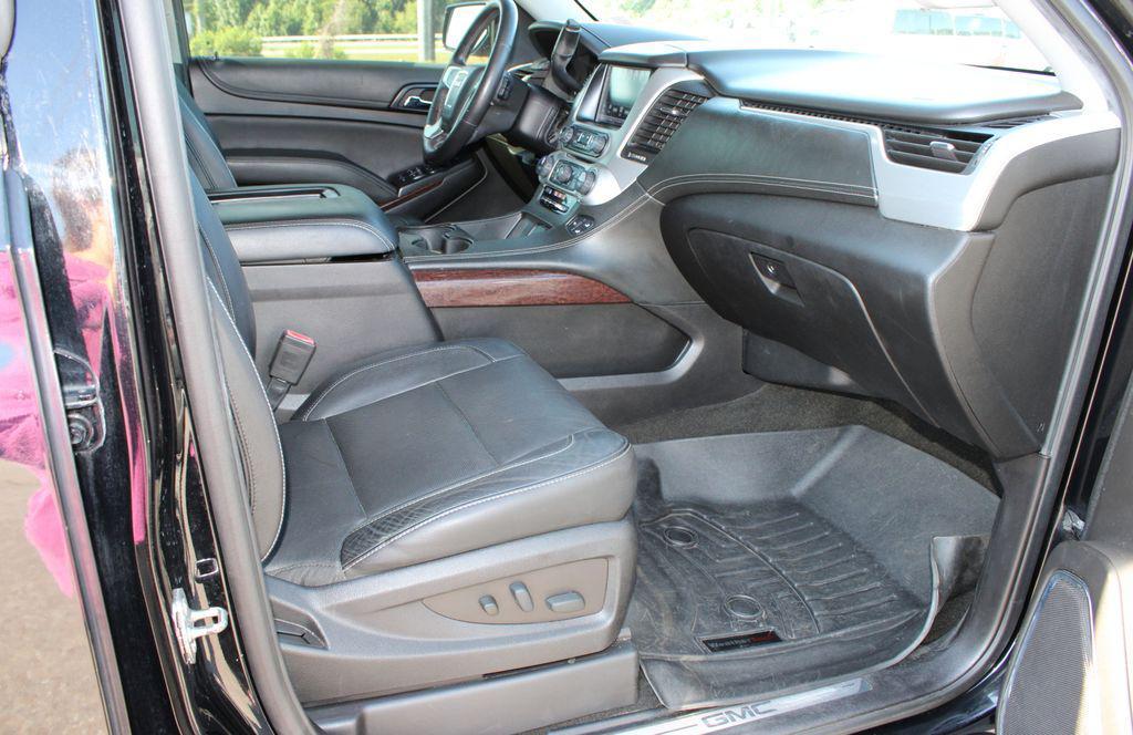 used 2017 GMC Yukon car, priced at $20,570