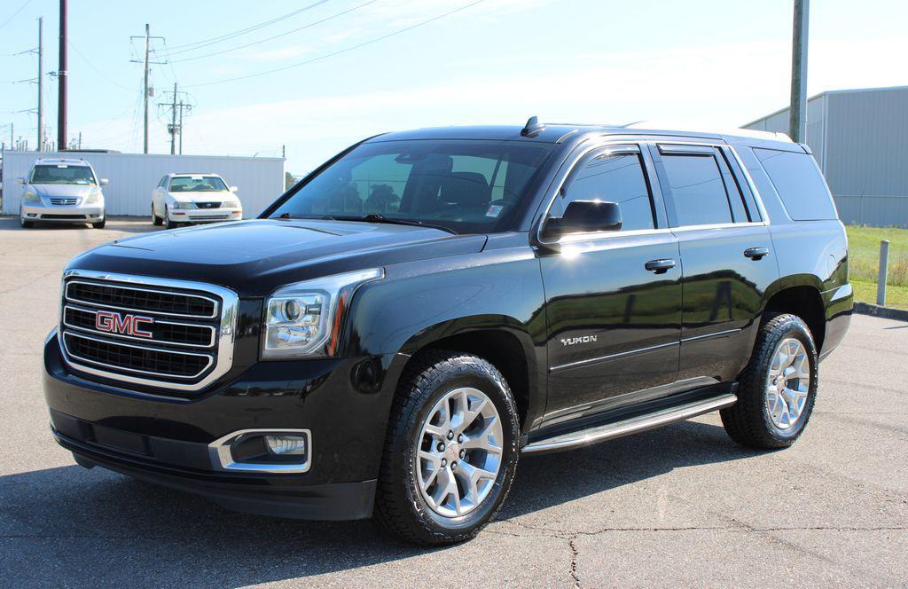used 2017 GMC Yukon car, priced at $20,570