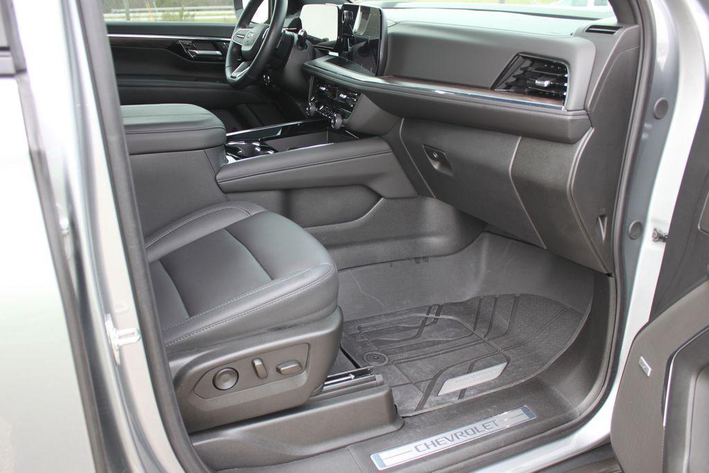 used 2025 Chevrolet Tahoe car, priced at $72,581