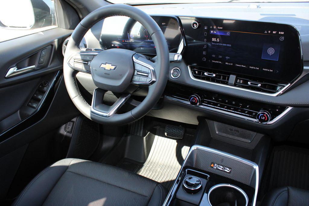 new 2026 Chevrolet Equinox car, priced at $31,440