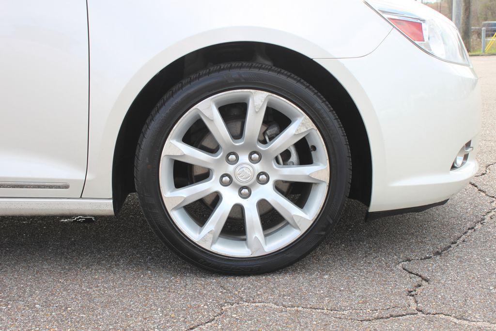 used 2022 Jeep Grand Cherokee car, priced at $23,781