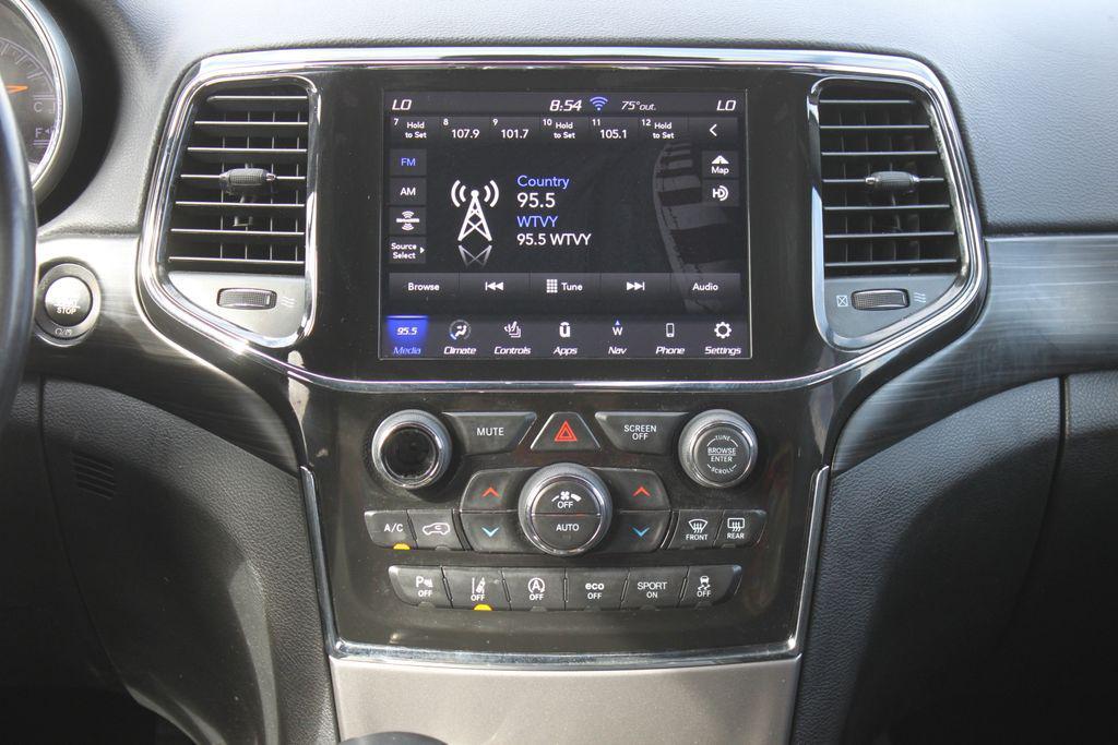 used 2022 Jeep Grand Cherokee car, priced at $23,481