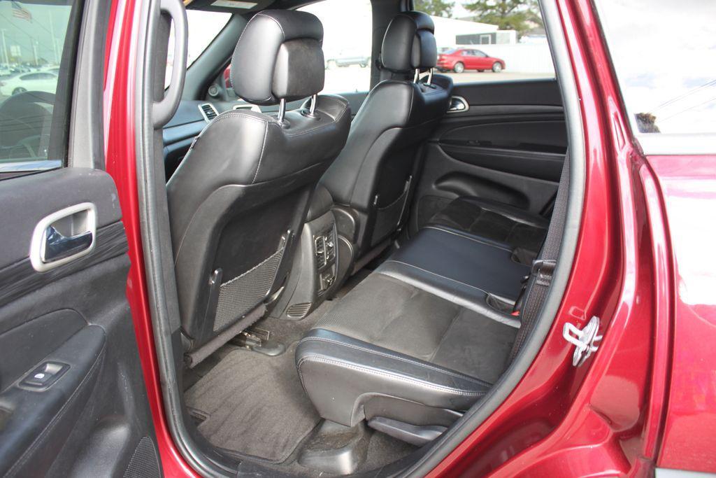 used 2022 Jeep Grand Cherokee car, priced at $23,481