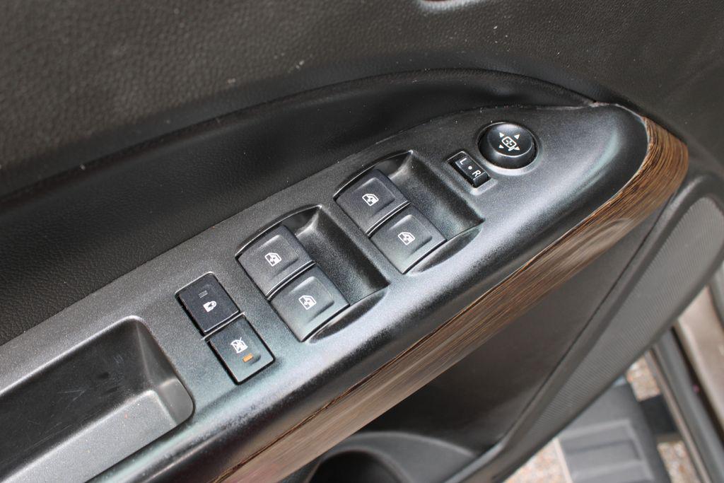 used 2019 GMC Canyon car, priced at $27,370
