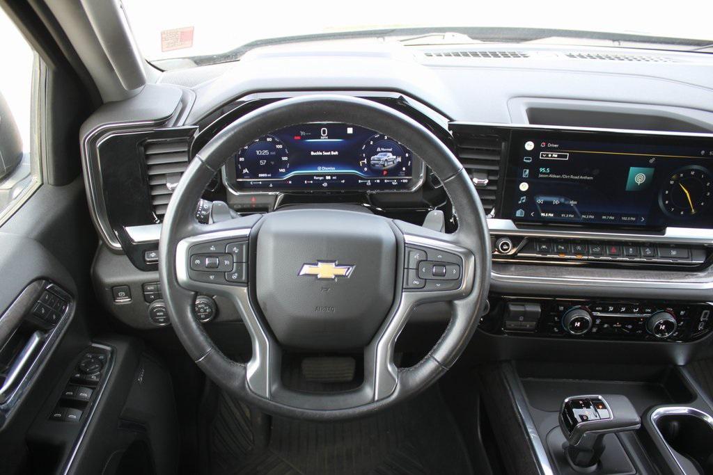 used 2022 Chevrolet Silverado 1500 car, priced at $43,181