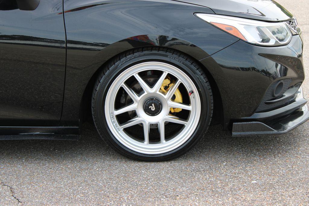 used 2018 Chevrolet Cruze car, priced at $9,468