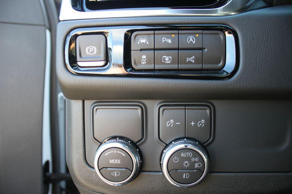 used 2026 GMC Yukon car, priced at $83,981
