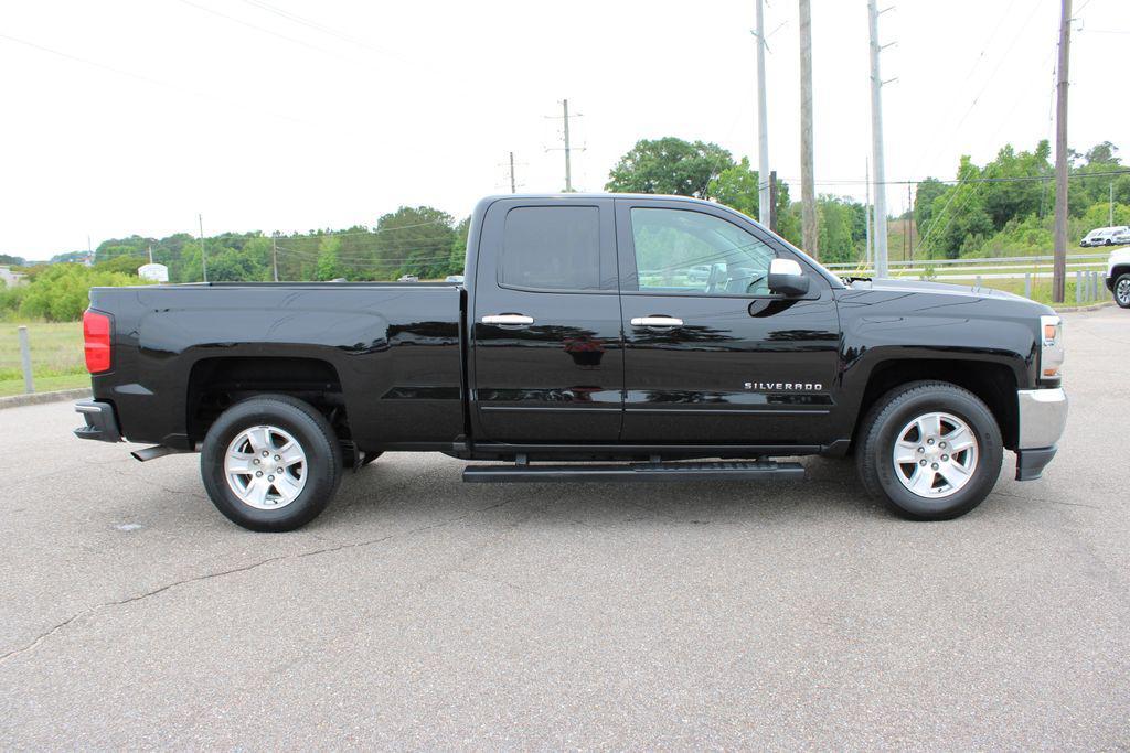 used 2017 Chevrolet Silverado 1500 car, priced at $15,999