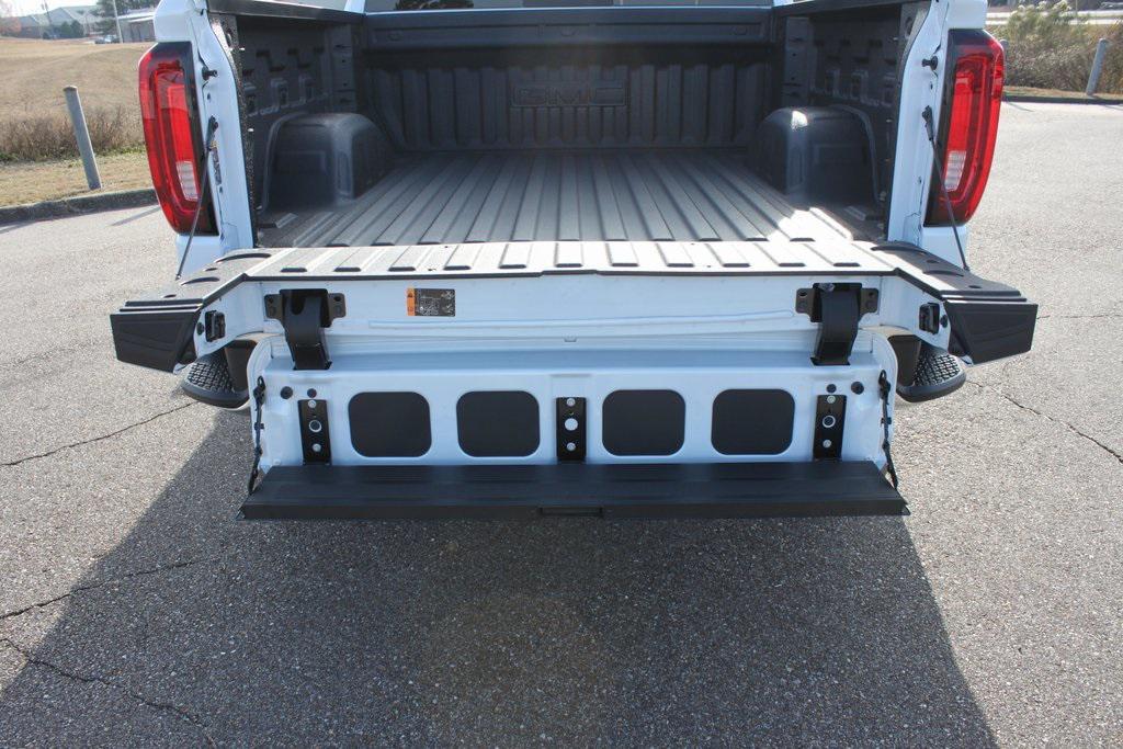 new 2026 GMC Sierra 1500 car, priced at $58,166