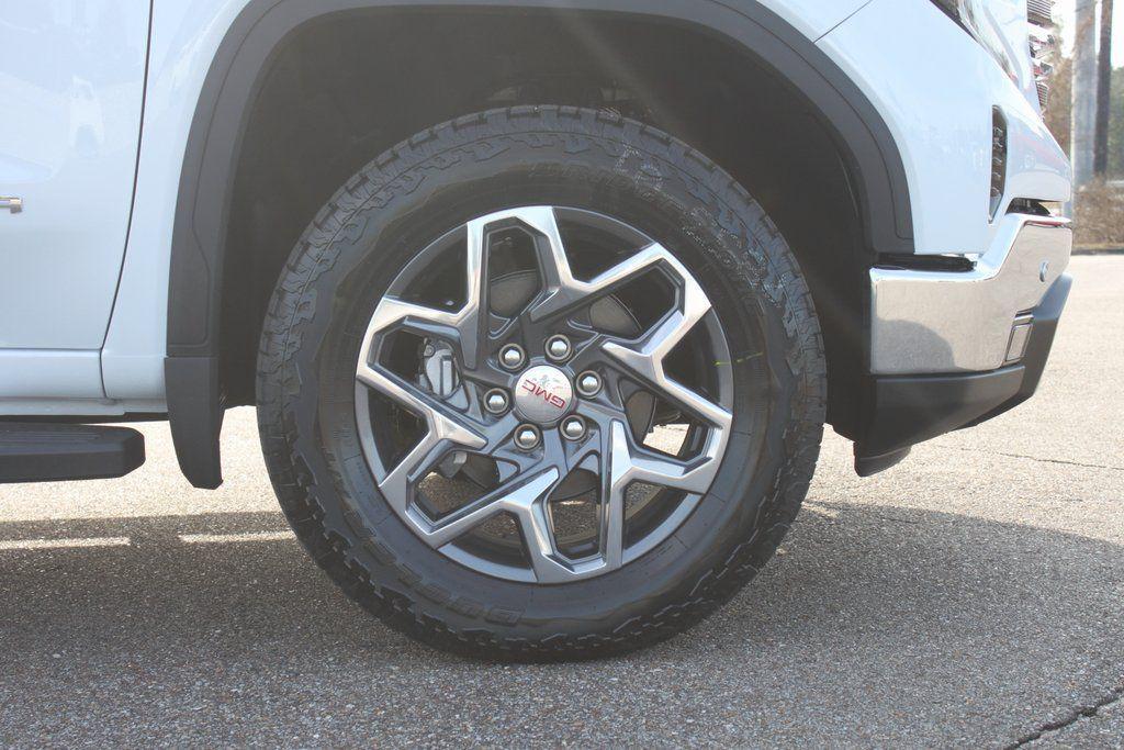 new 2026 GMC Sierra 1500 car, priced at $58,166