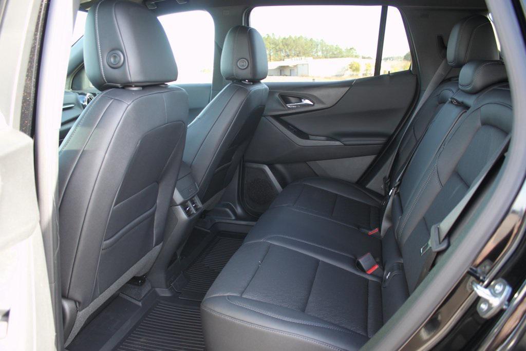 new 2026 Chevrolet Equinox car, priced at $29,815