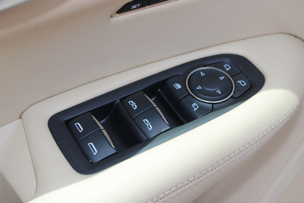used 2019 Cadillac XT5 car, priced at $20,570