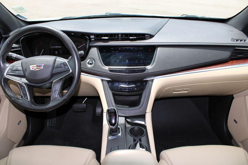 used 2019 Cadillac XT5 car, priced at $20,570
