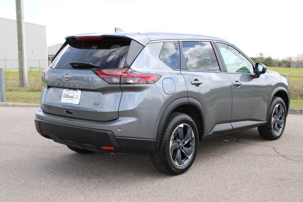 used 2024 Nissan Rogue car, priced at $21,776