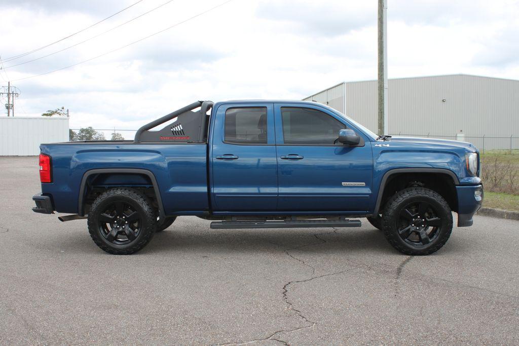 used 2019 GMC Sierra 1500 car, priced at $24,981