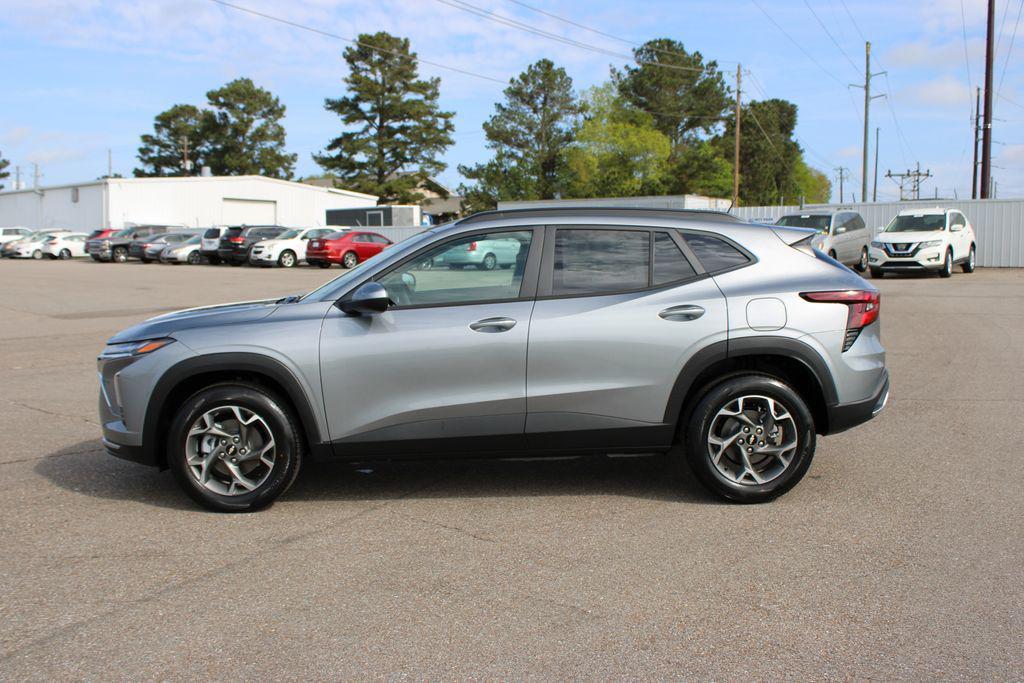 new 2026 Chevrolet Trax car, priced at $24,706