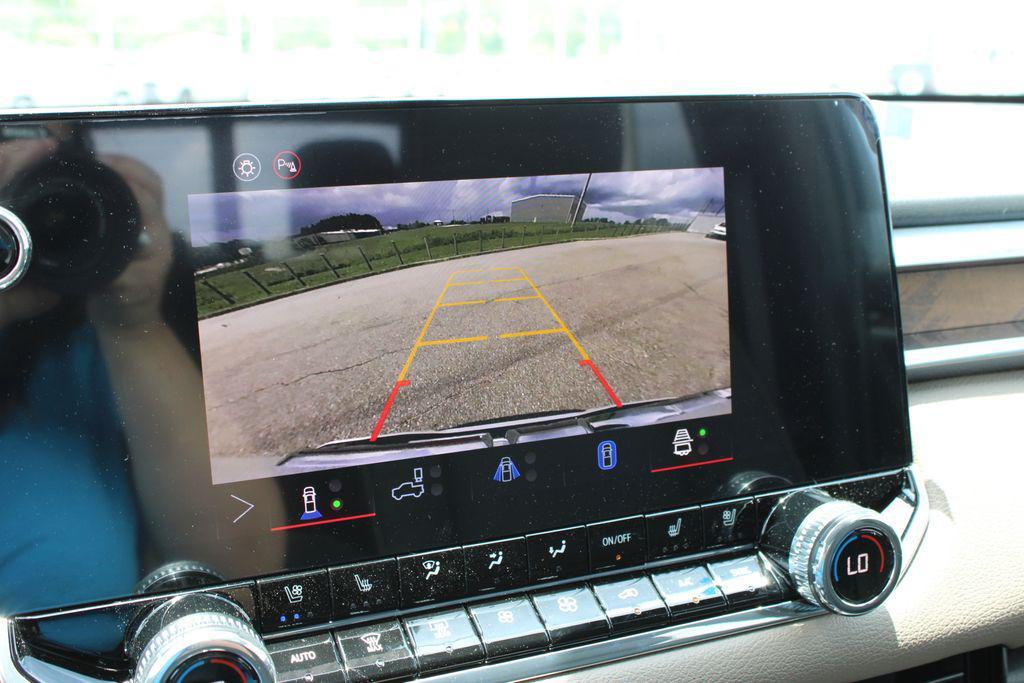 new 2026 GMC Canyon car, priced at $52,009
