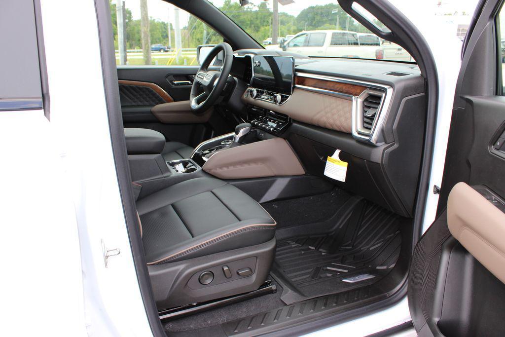 new 2026 GMC Canyon car, priced at $52,009