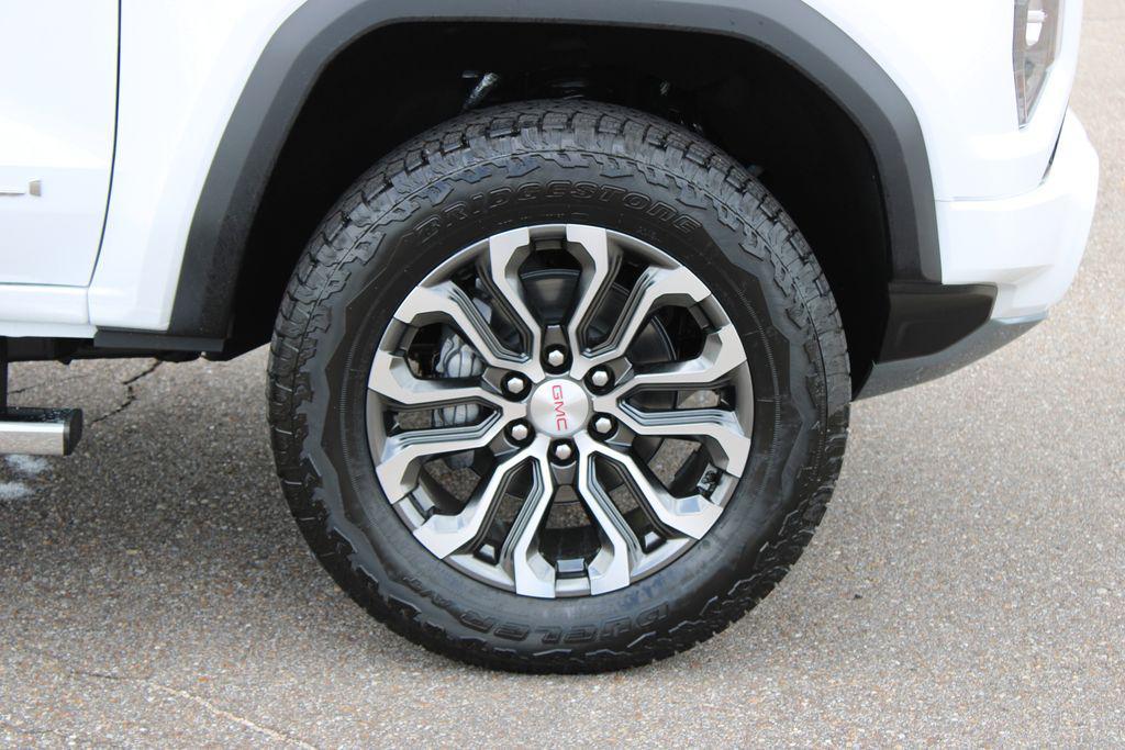 new 2026 GMC Canyon car, priced at $52,009