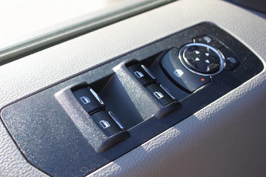 used 2019 Ford F-150 car, priced at $18,981