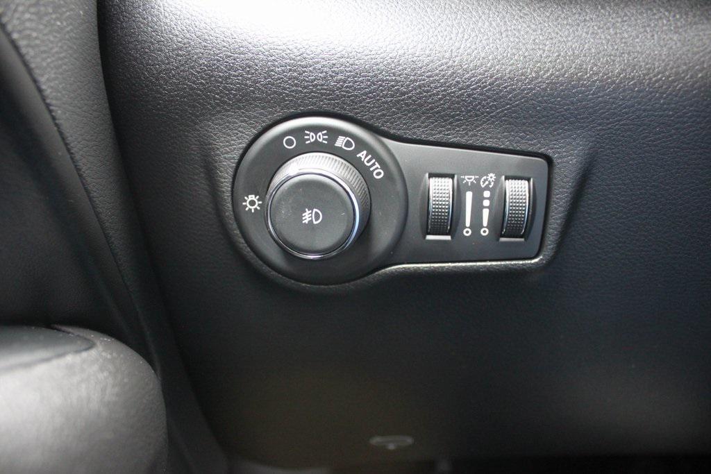 used 2024 Jeep Compass car, priced at $19,781