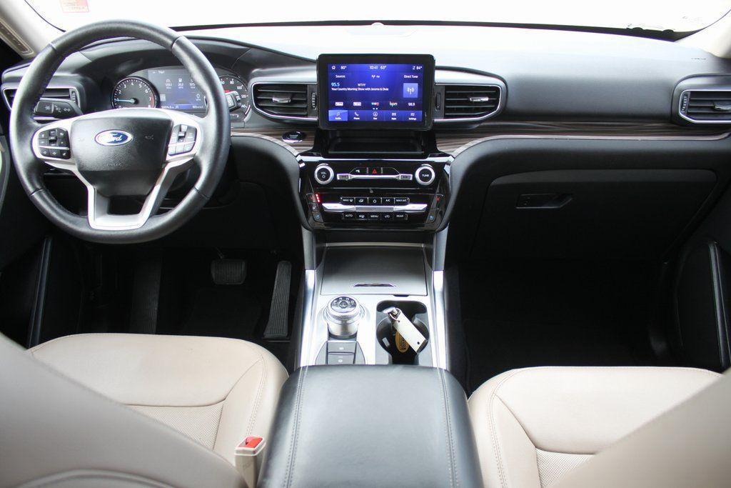 used 2024 Ford Explorer car, priced at $30,981