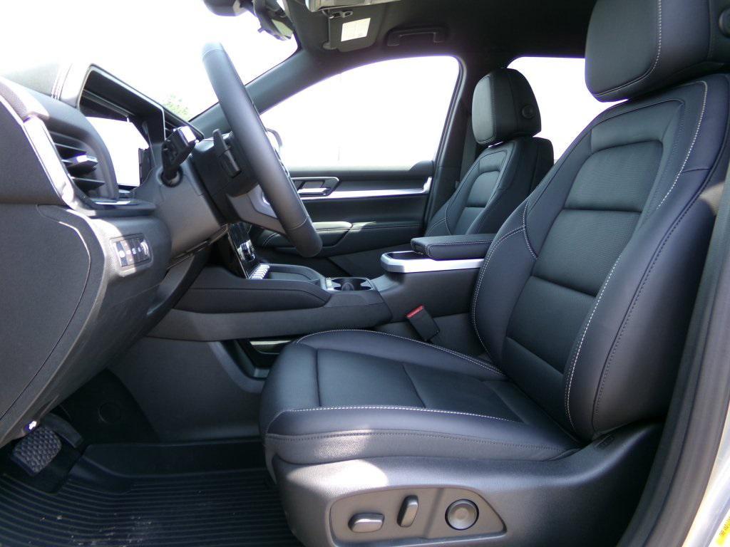 new 2026 GMC Terrain car, priced at $35,202