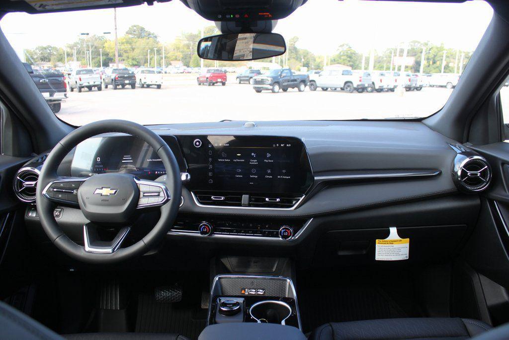 new 2026 Chevrolet Equinox car, priced at $30,565