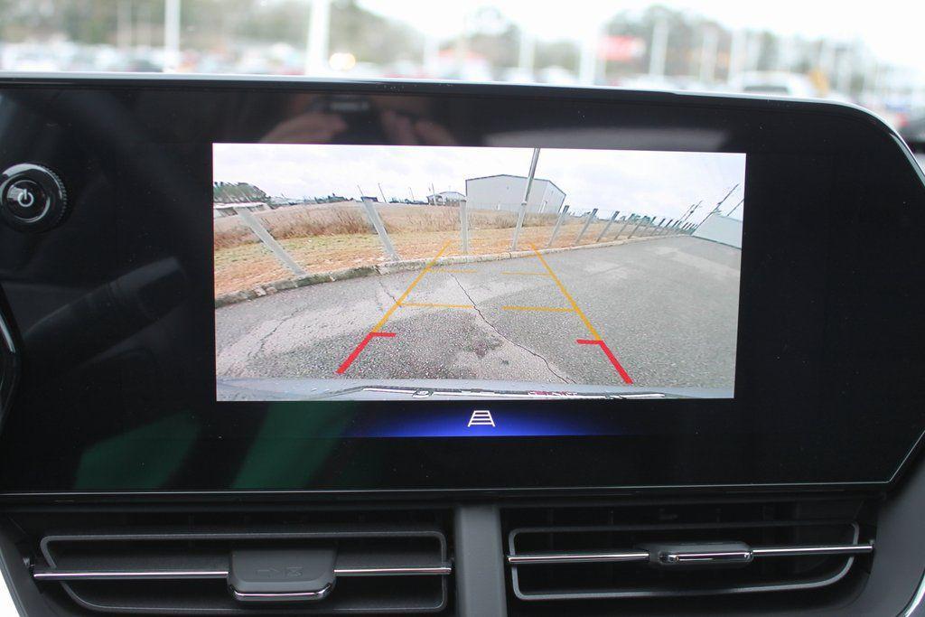 new 2026 Chevrolet Trax car, priced at $25,756