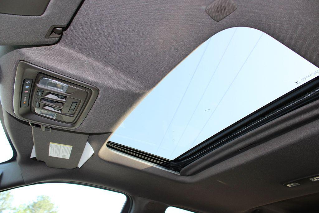 used 2020 GMC Sierra 1500 car, priced at $30,946