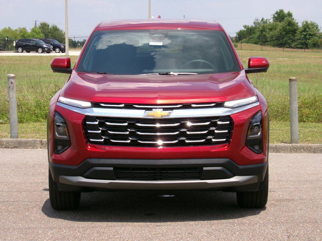 new 2026 Chevrolet Equinox car, priced at $31,874