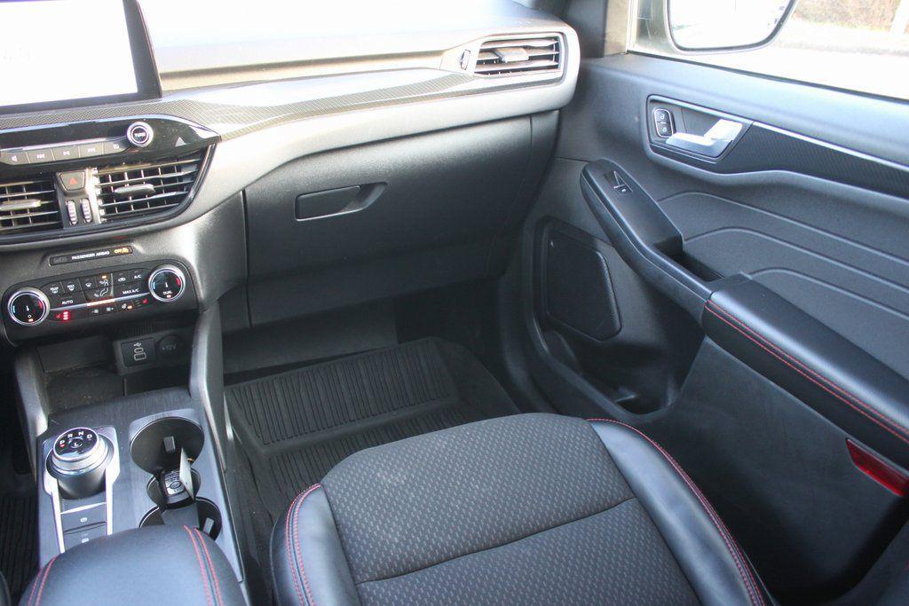 used 2024 Ford Escape car, priced at $23,981