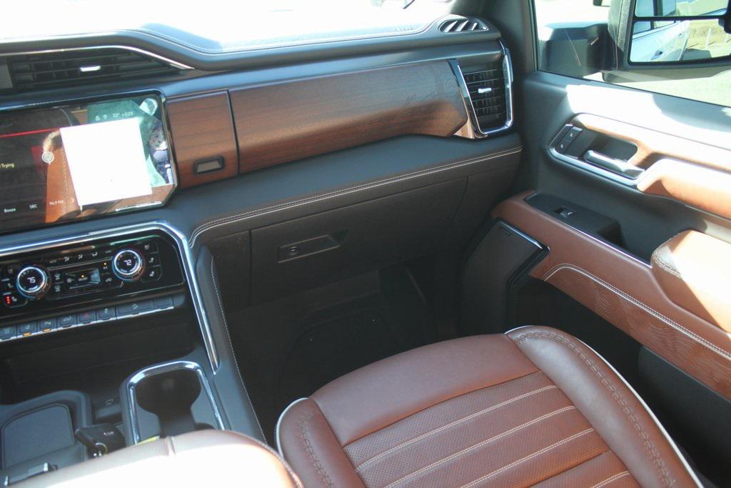 used 2025 GMC Sierra 2500 car, priced at $83,981