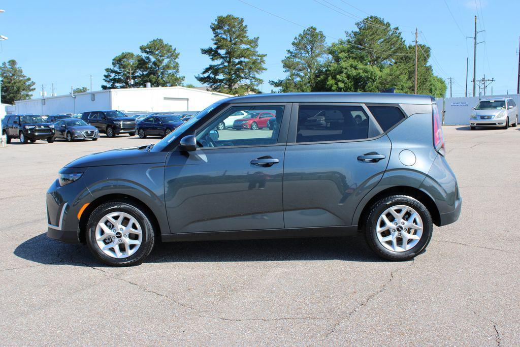 used 2024 Kia Soul car, priced at $19,370