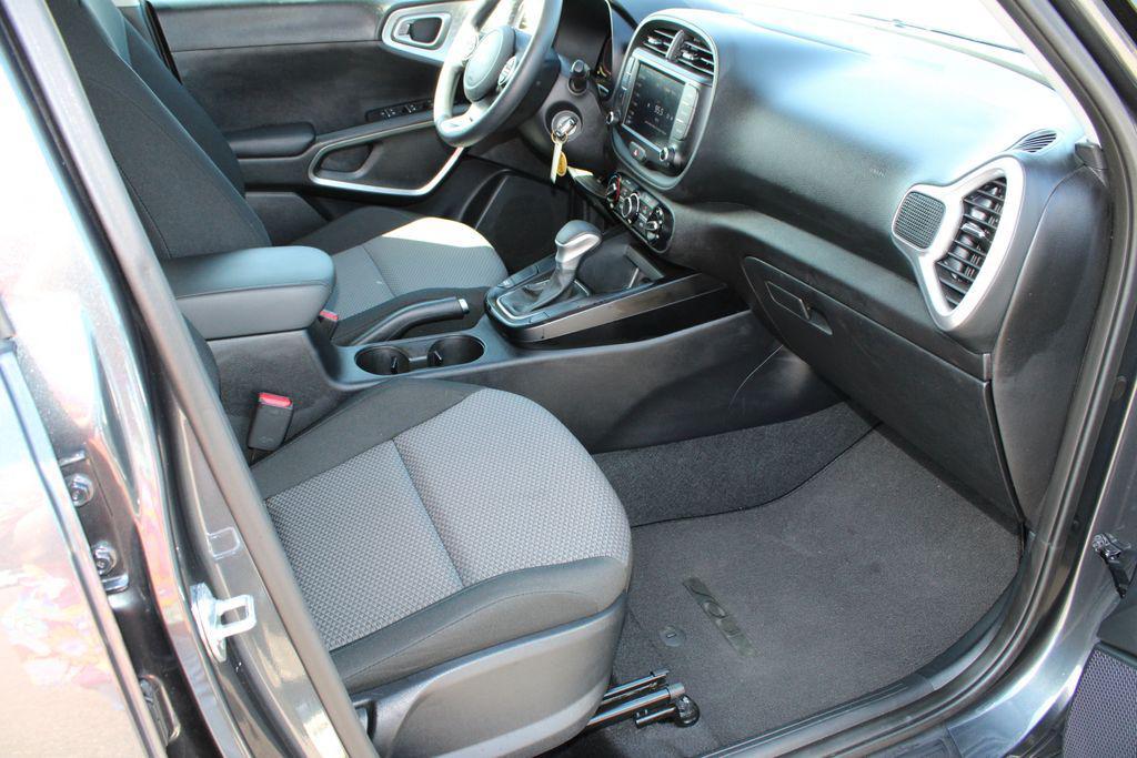 used 2024 Kia Soul car, priced at $19,370