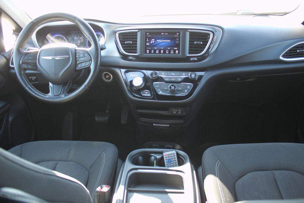 used 2019 Chrysler Pacifica car, priced at $14,781