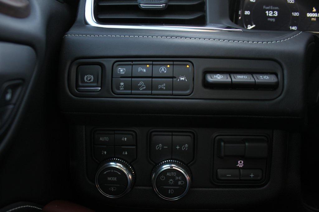 used 2024 GMC Yukon car, priced at $80,981