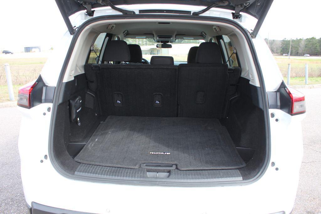 used 2024 Nissan Rogue car, priced at $21,481