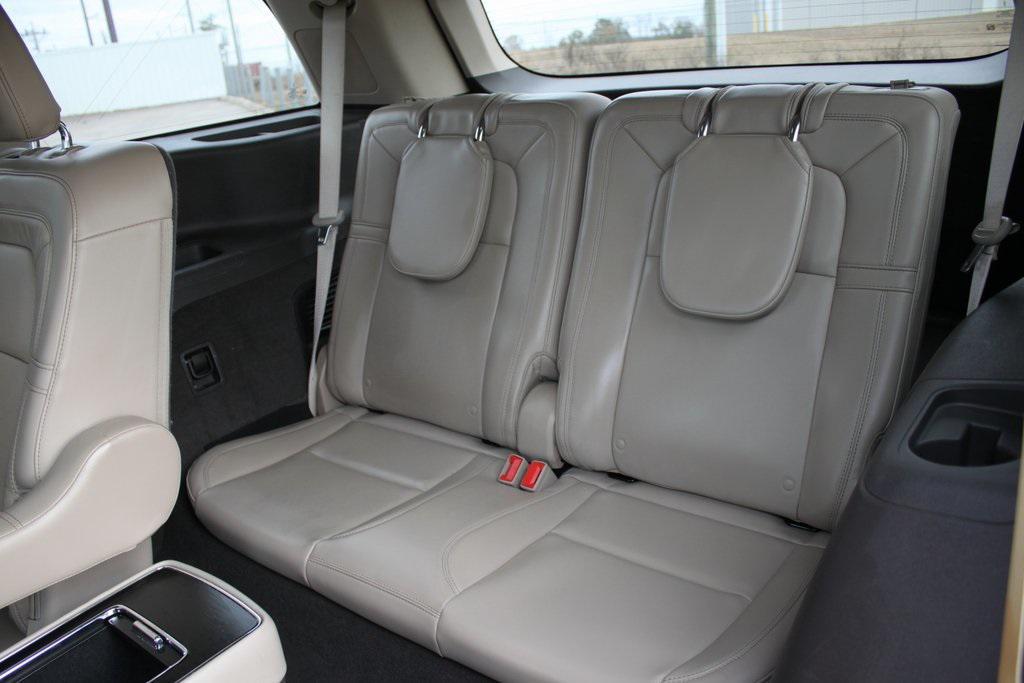 used 2021 Lincoln Aviator car, priced at $33,481