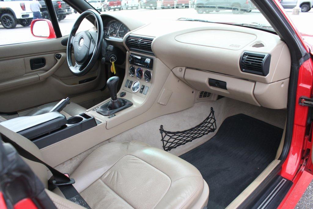 used 2000 BMW Z3 car, priced at $8,501