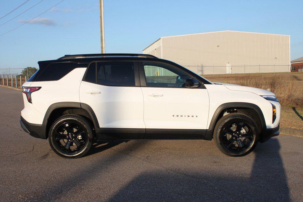 new 2026 Chevrolet Equinox car, priced at $32,484