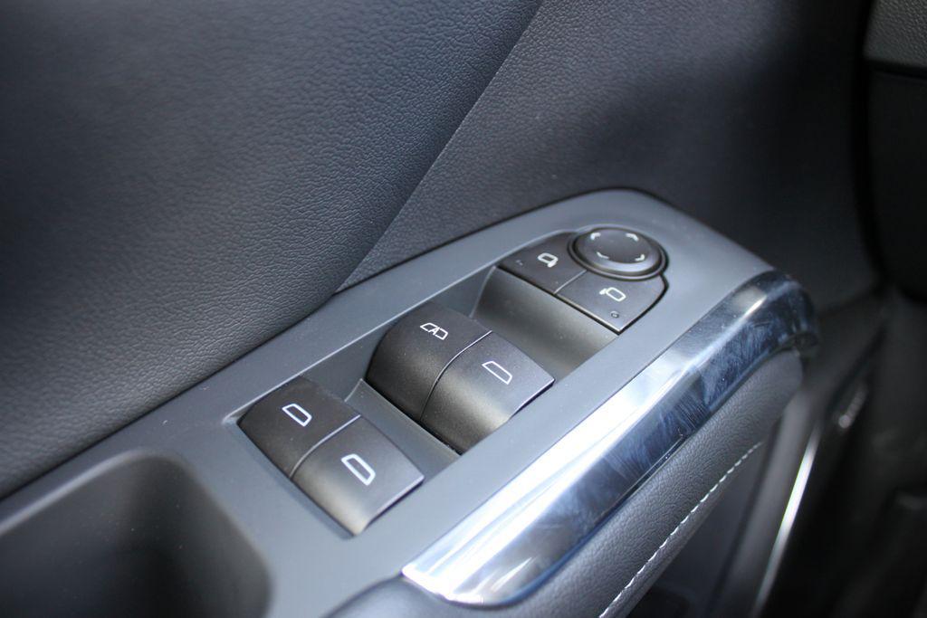 new 2026 Chevrolet Traverse car, priced at $46,733