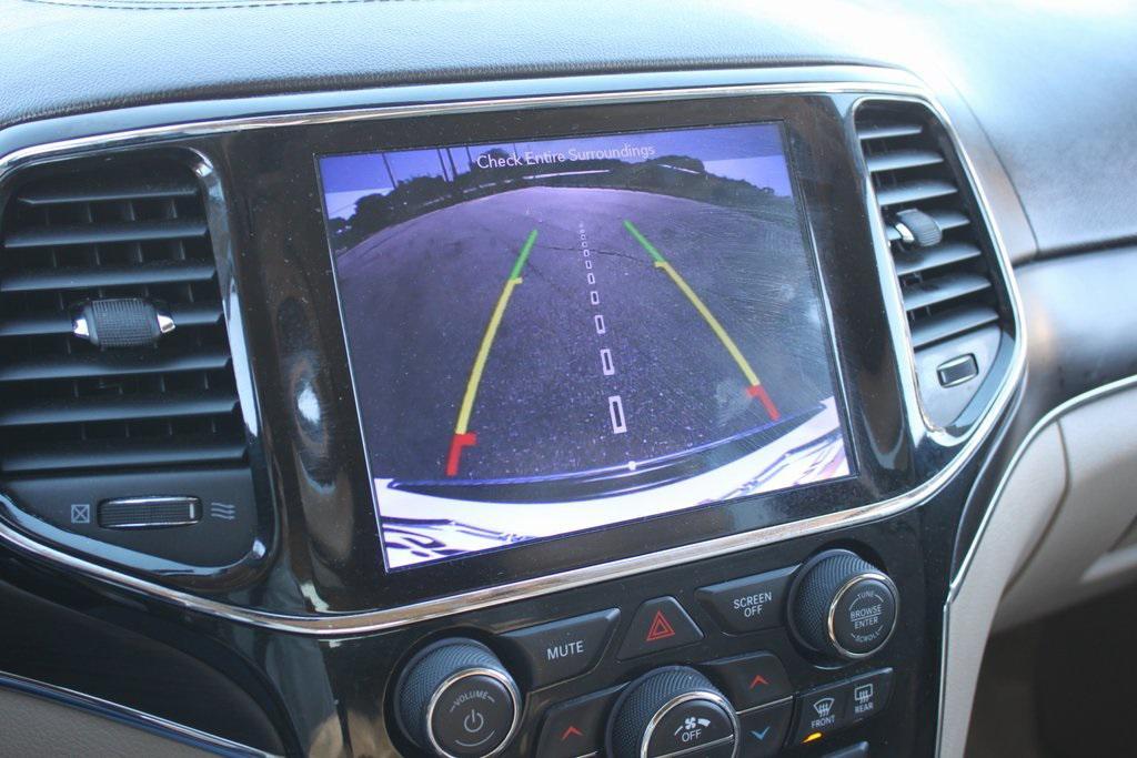 used 2019 Jeep Grand Cherokee car, priced at $21,281