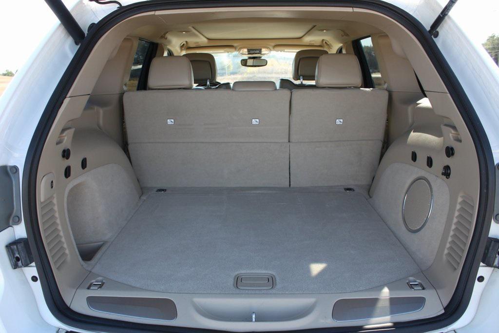 used 2019 Jeep Grand Cherokee car, priced at $21,281