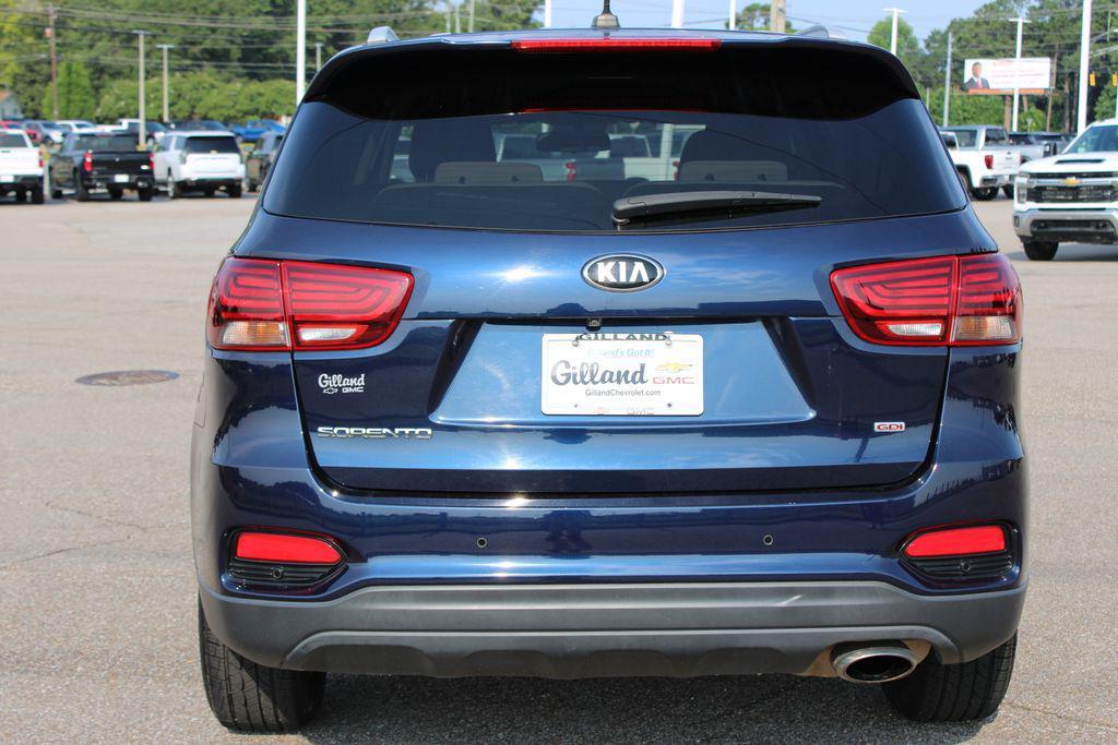 used 2020 Kia Sorento car, priced at $15,181