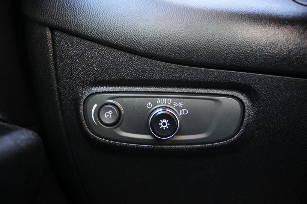 used 2018 Chevrolet Equinox car, priced at $8,384