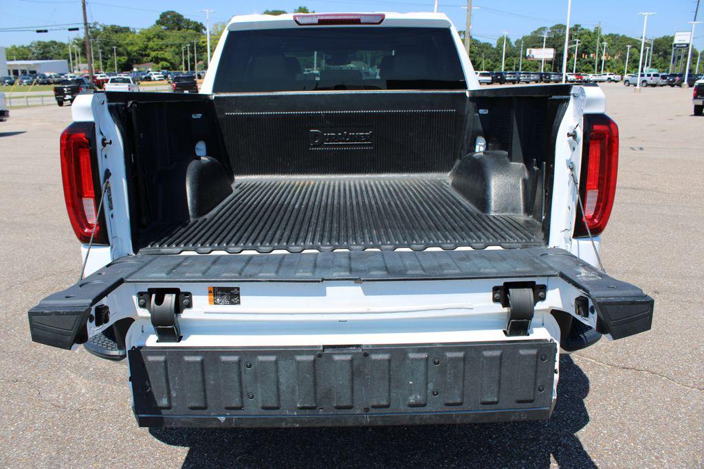 used 2024 GMC Sierra 1500 car, priced at $39,572