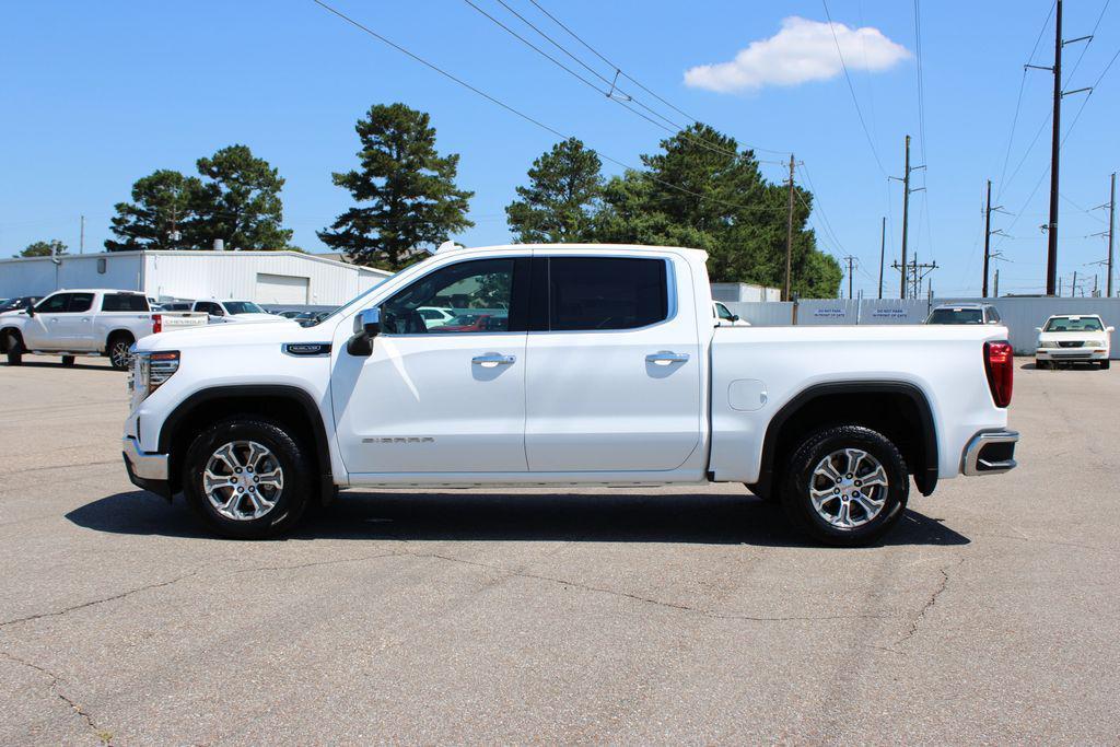 used 2024 GMC Sierra 1500 car, priced at $39,572