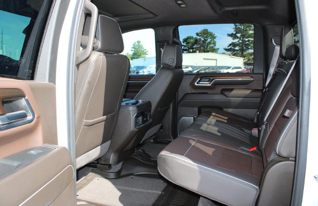 used 2024 GMC Sierra 2500 car, priced at $70,571