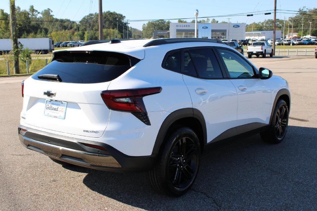 new 2026 Chevrolet Trax car, priced at $28,822